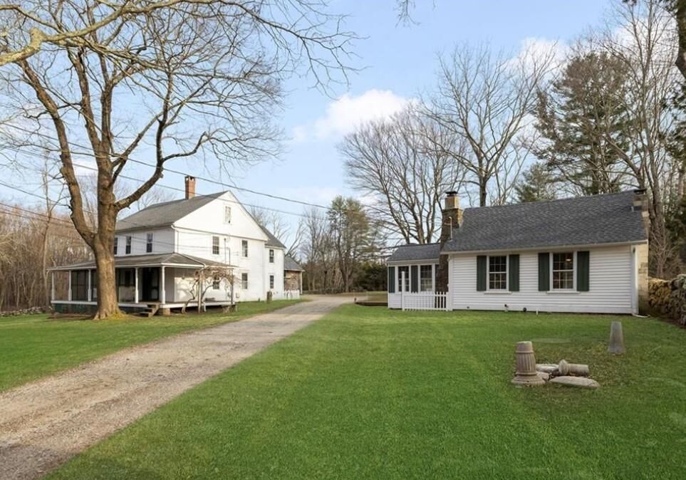 Property Photo:  1896 Middle Road  RI 02818 