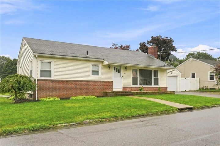 Property Photo:  36 Brookfield Drive  RI 02920 