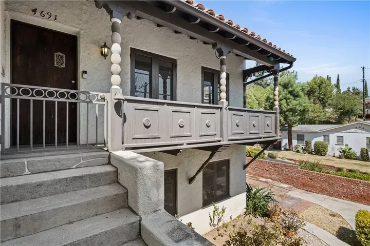 Property Photo: 4691 College View CA 90041