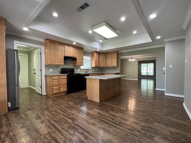 Property Photo: 1030 Pine Timbers TX 77659