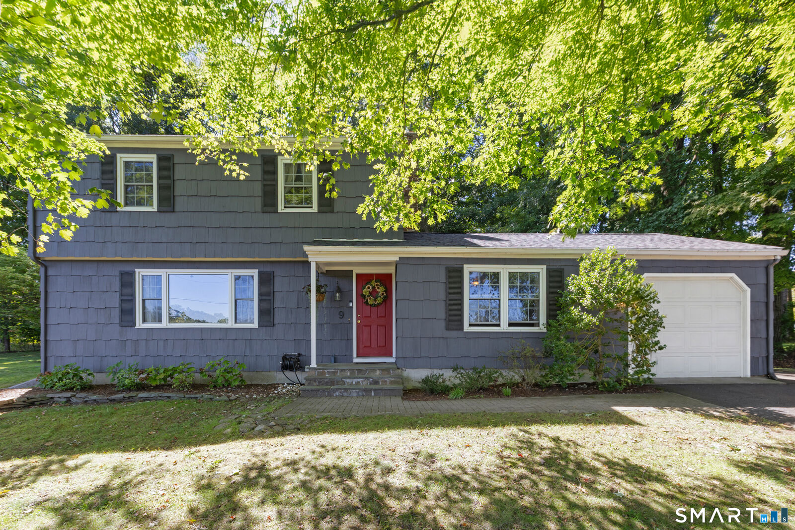 Property Photo: 9 Chimney Drive CT 06801