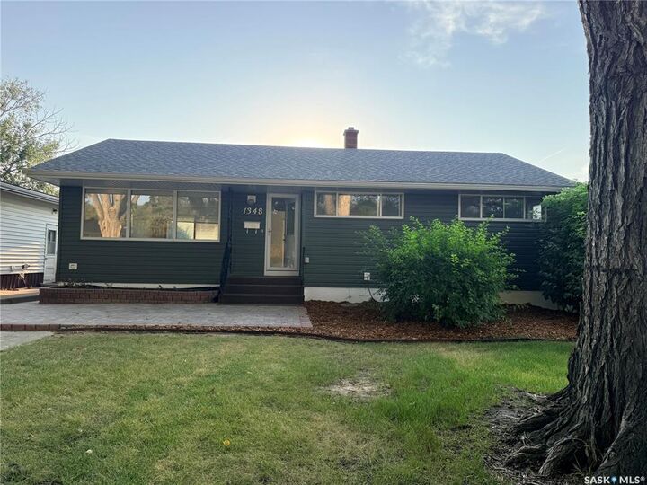 Property Photo: 1348 Horace Street SK S4T 5L6