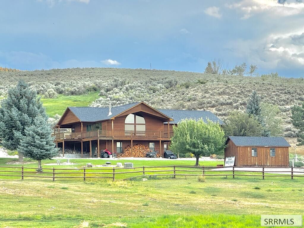 Property Photo:  47 Skinner Ranch Road  ID 83467 