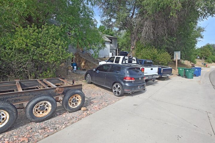 Property Photo: 1033 W Loucks Street WY 82801