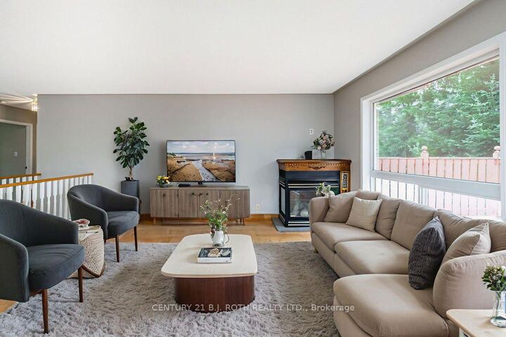 Property Photo:  24 Ashton Street  ON L3V 7V5 