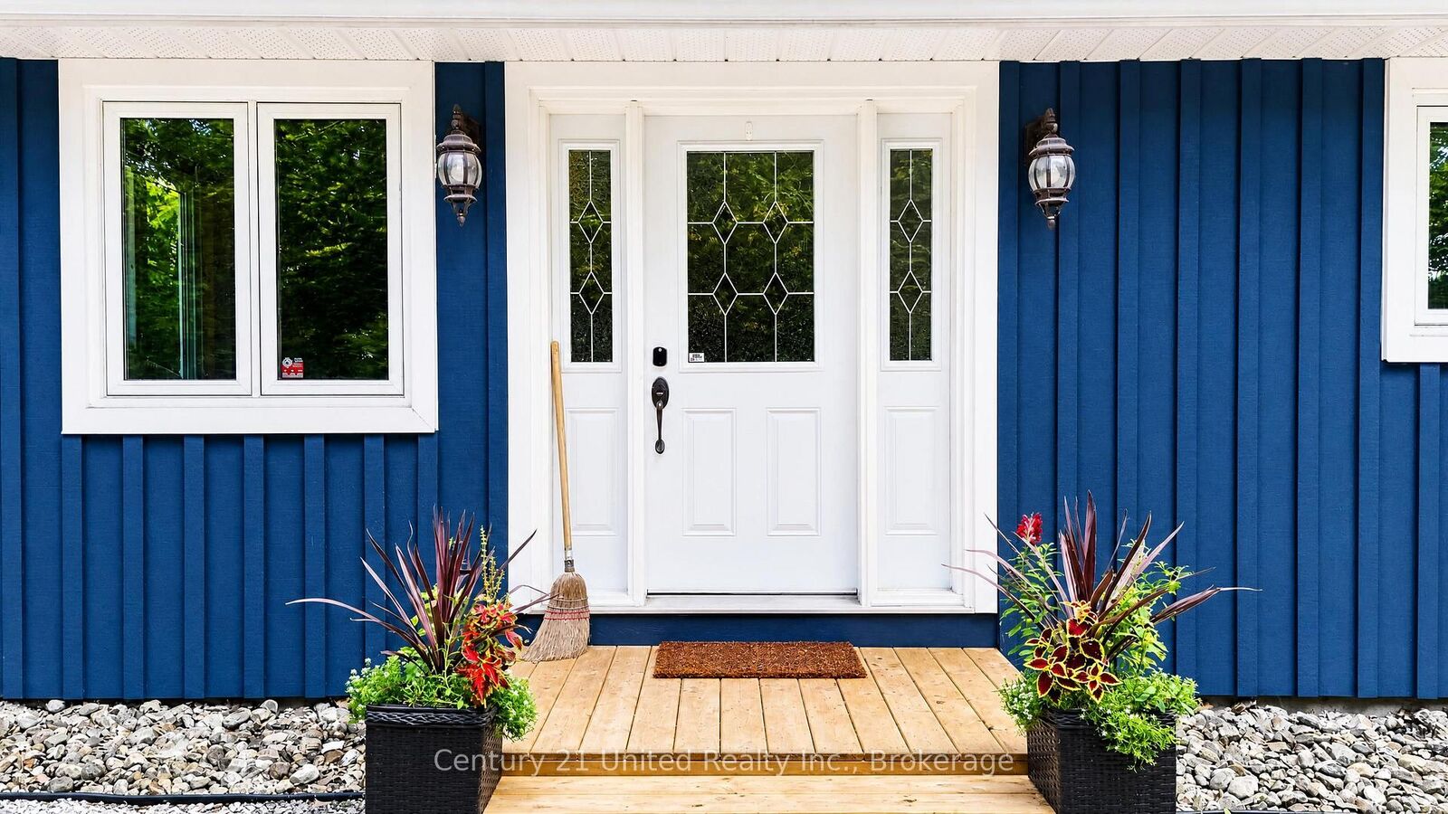 Property Photo:  2619 Buckhorn Road  ON K0L 2H0 