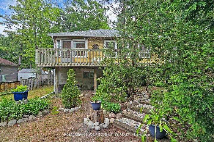 Property Photo:  1207 Tiny Beaches Road S  ON L0L 2T0 