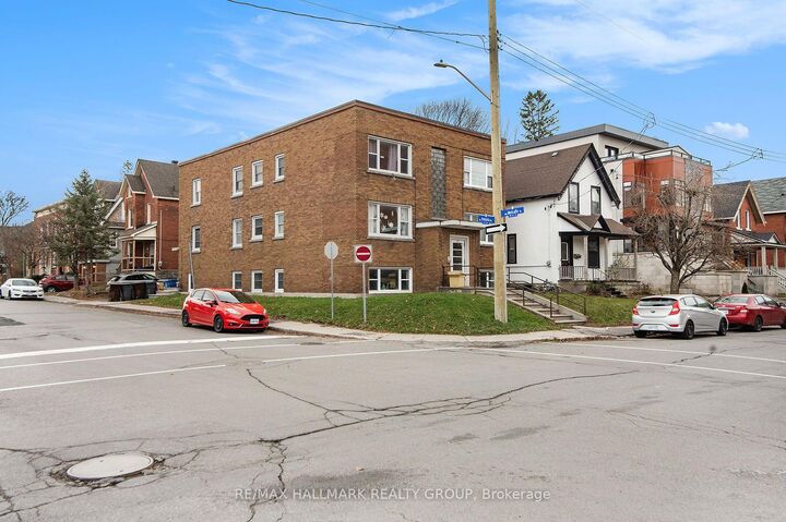 Property Photo: 72 Pretoria Avenue ON K1S 1W9