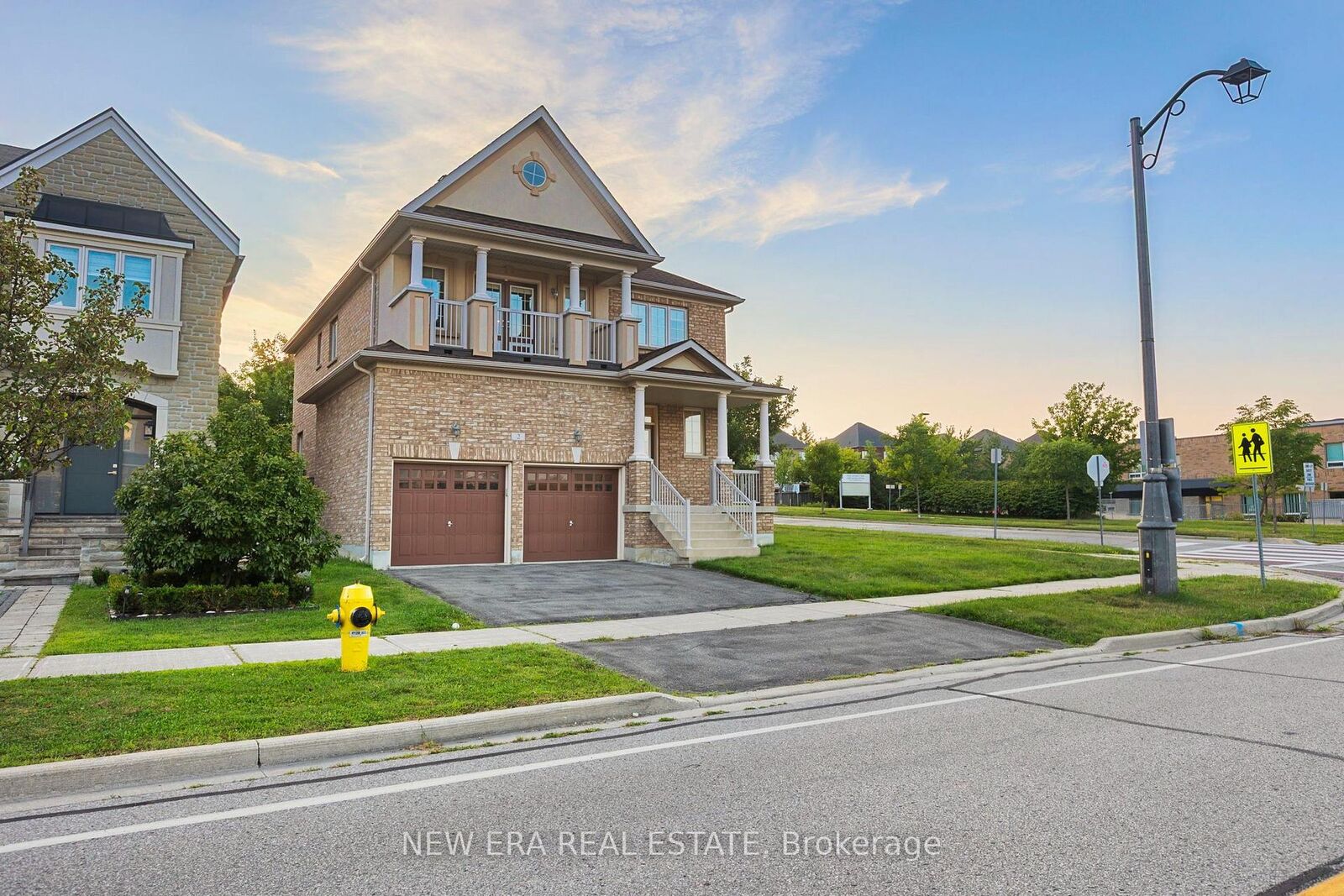 Property Photo: 2 Lady Valentina Avenue ON L6A 0E4