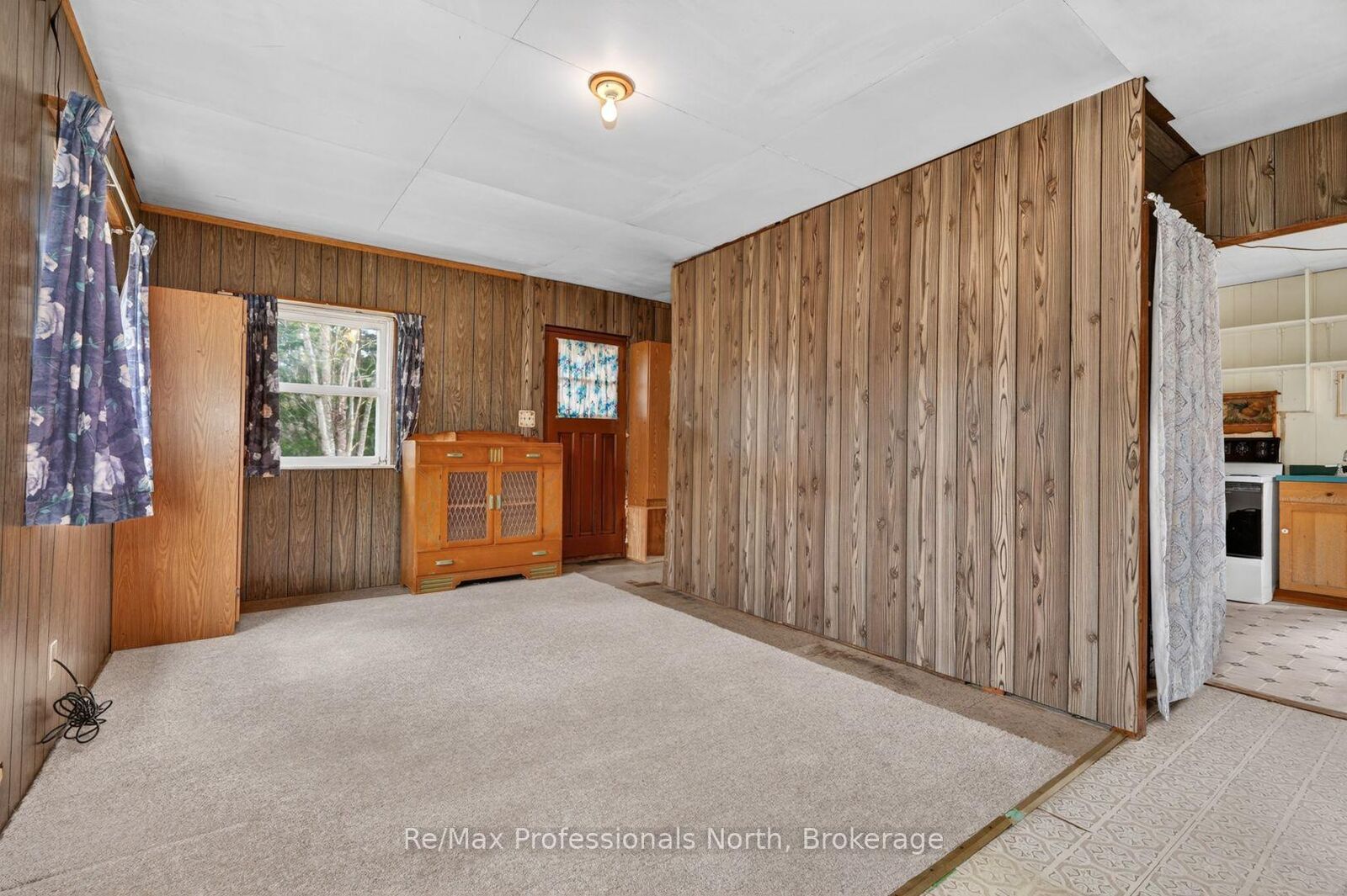 Property Photo: 3640 Muskoka Rd 117 Road E ON P0B 1A0