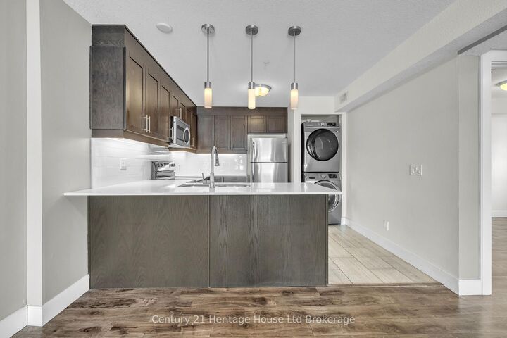 Property Photo: 34 Brock Street 201 ON N4S 3B5