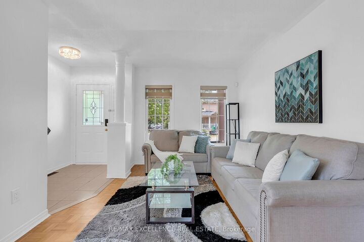Property Photo: 50 Jewel Crescent ON L6R 2P5