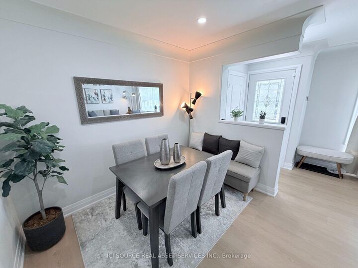 Property Photo: 10 Draper Drive ON L2N 2Y5