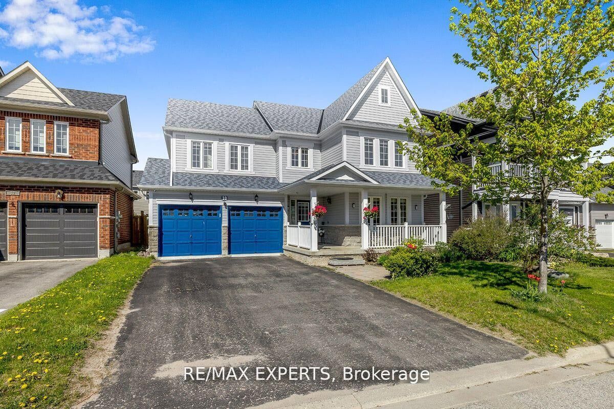 Property Photo: 10 Snowden Avenue ON L4M 7H3