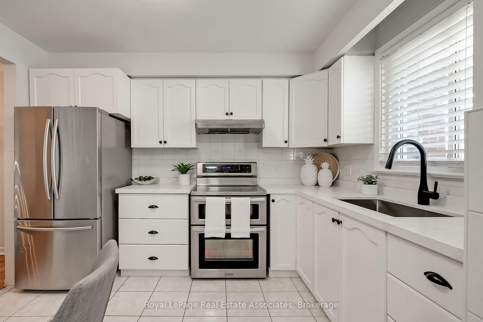 Property Photo: 3 Centennial Pk Road 70 ON M9C 4W8