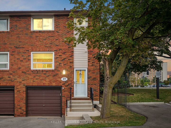 90 Magnolia Drive 19 — photo 1