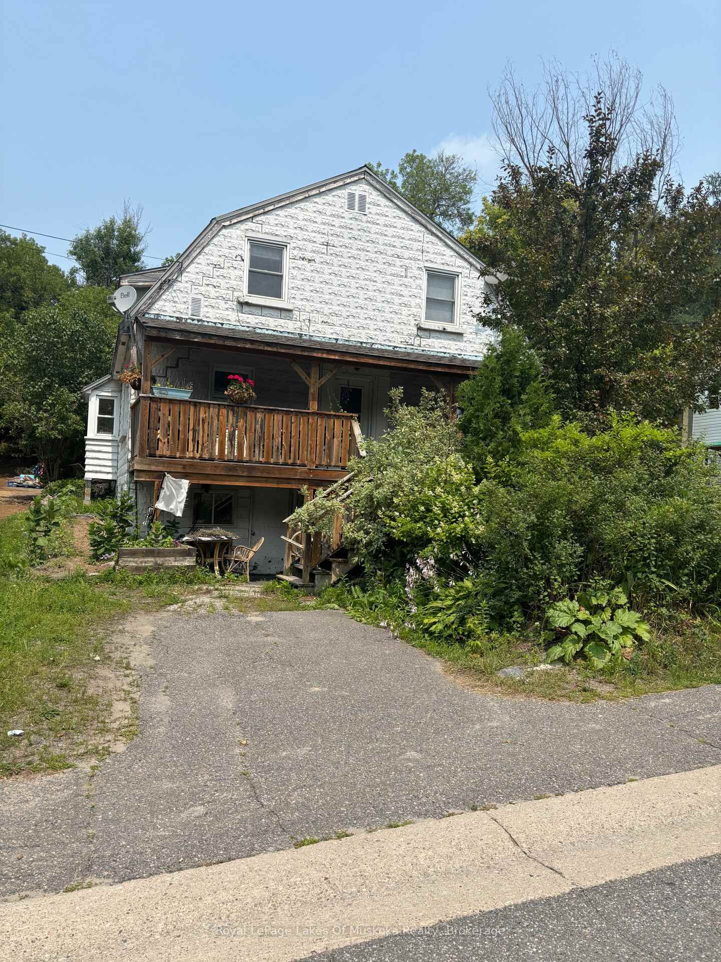 Property Photo: 26 Cann Street ON P1H 1K7