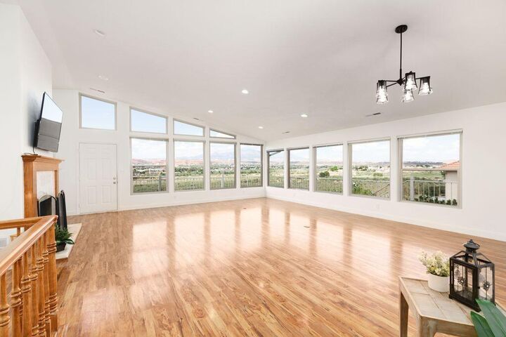 Property Photo: 2162 S San Juan Cir UT 84790