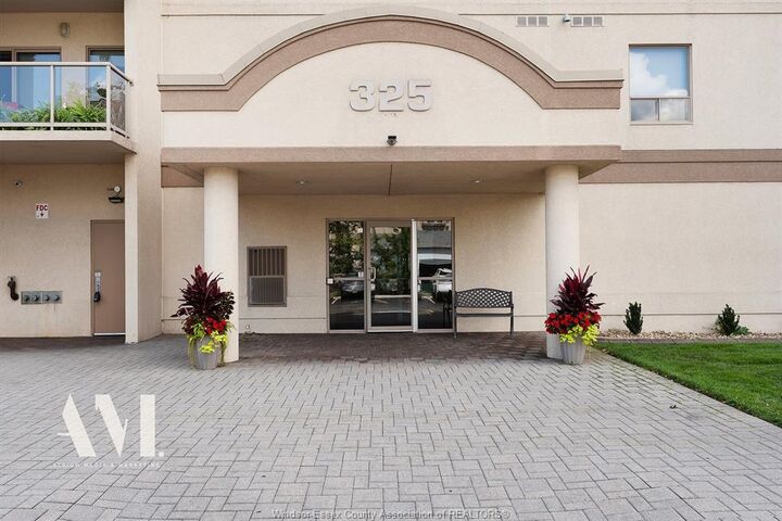 Property Photo: 325 Village Grove 306 ON N8N 0B1