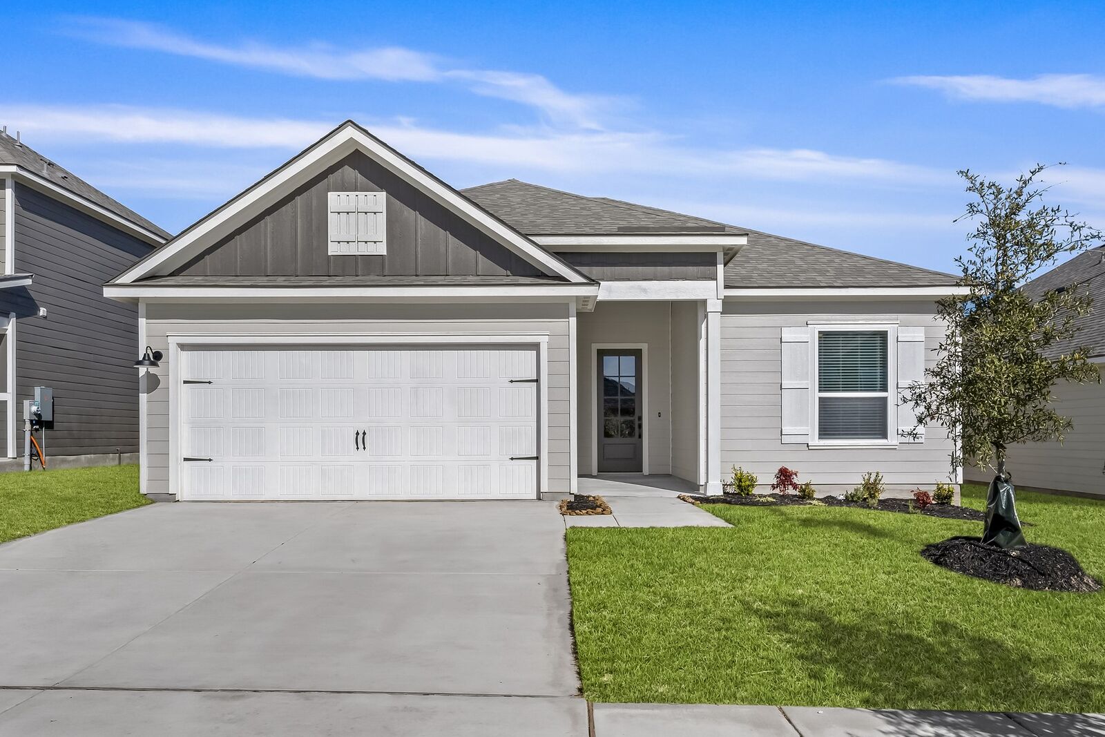 Property Photo: 125 Skyflower Lane TX 78666