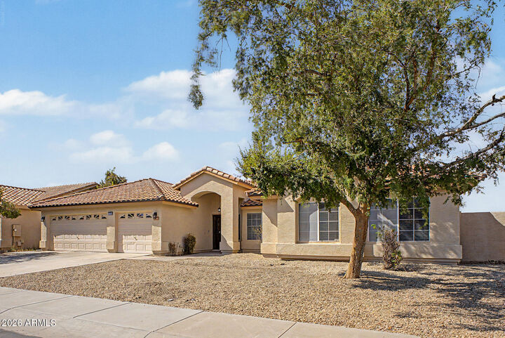 Property Photo:  7146 W Voltaire Avenue  AZ 85381 