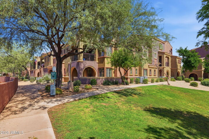 Property Photo:  3935 E Rough Rider Road E 1068  AZ 85050 