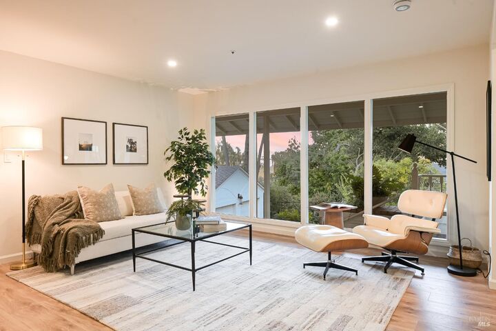 Property Photo:  120 Ricardo Road  CA 94941 