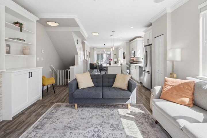 Property Photo:  3039 156 Street 32  BC V3Z 6T5 