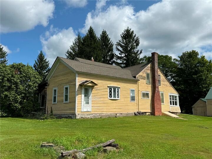 Property Photo:  605 Ferris Hill Road  NY 12474 