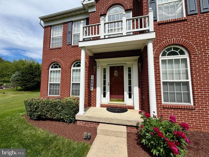 Property Photo: 10805 Avonlea Ridge Place MD 20872