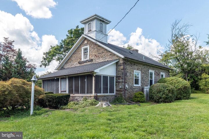 Property Photo:  1510 Mink Road B  PA 18944 