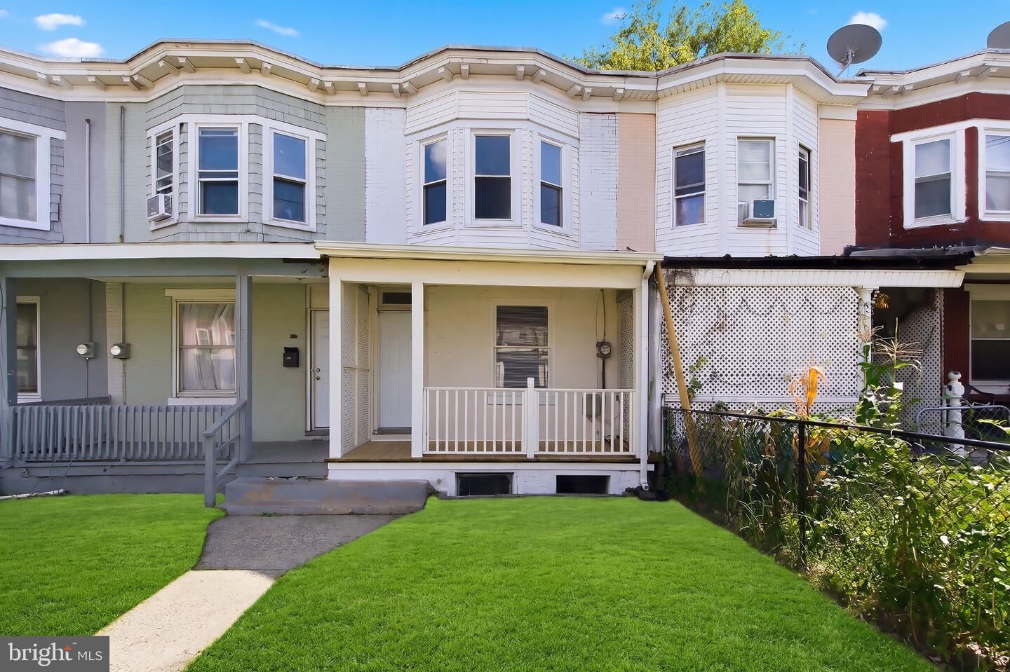 Property Photo: 1127 Nottingham Way NJ 08609