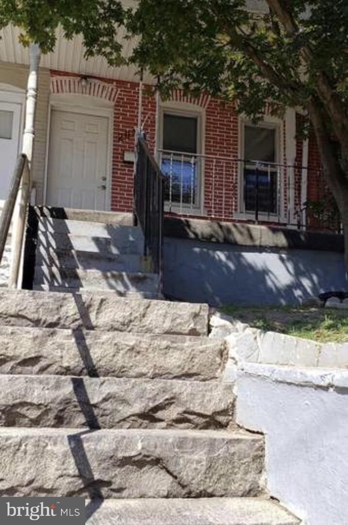 Property Photo:  203 N Connell Street  DE 19805 