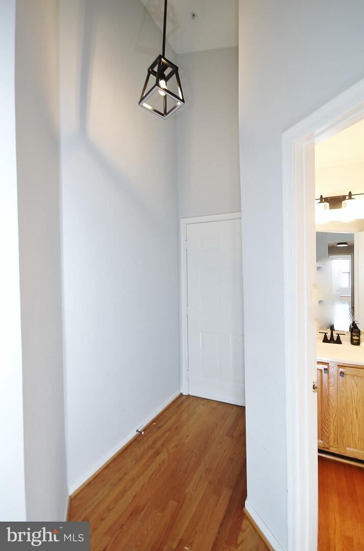 Property Photo: 7522 Snowpea Court J 21 VA 22306
