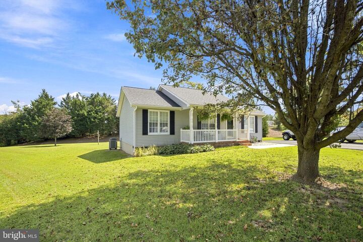 Property Photo:  8619 S Fork Court  VA 22407 