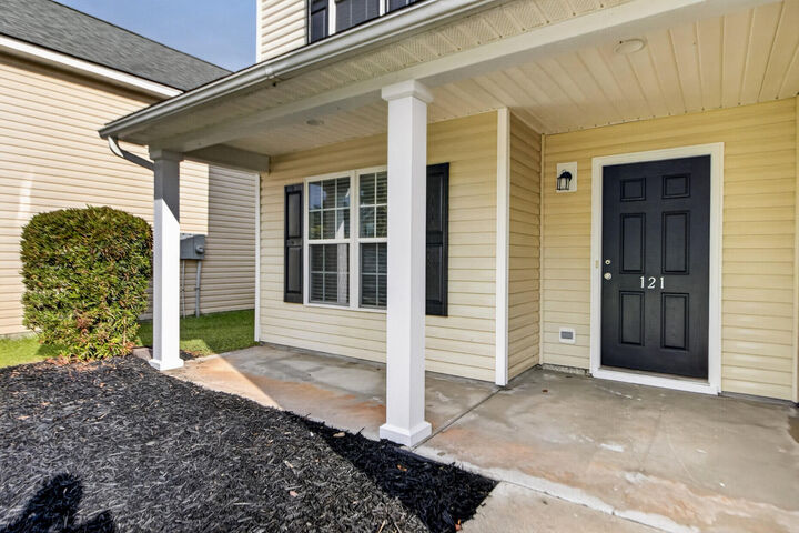 Property Photo: 121 Mockernut Drive SC 29456