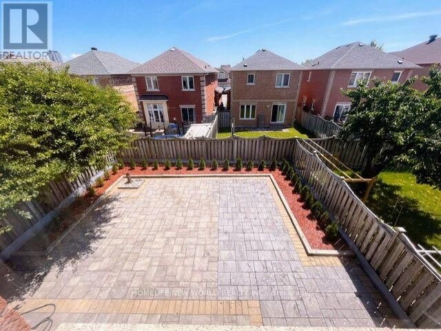 Property Photo: 7 Symphony Gate ON L3R 4T1