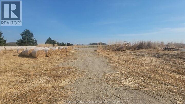 Property Photo:  V/L Mersea Rd 10 Road  ON N0P 2P0 