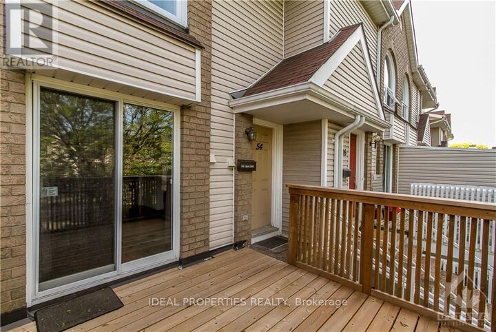 Property Photo:  54 Thornbury Crescent  ON K2G 6C4 