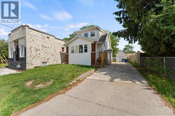 Property Photo:  6045 Wyandotte Street East  ON N8S 1N3 