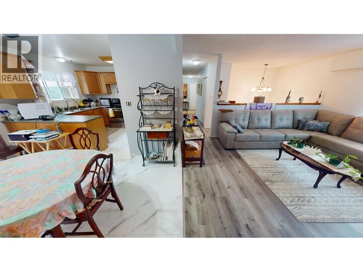 Property Photo:  330 Caragana Road  BC V2J 5P2 