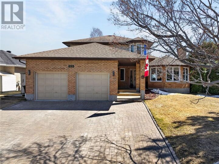 Property Photo:  899 Roderick Avenue  ON P3E 6J5 