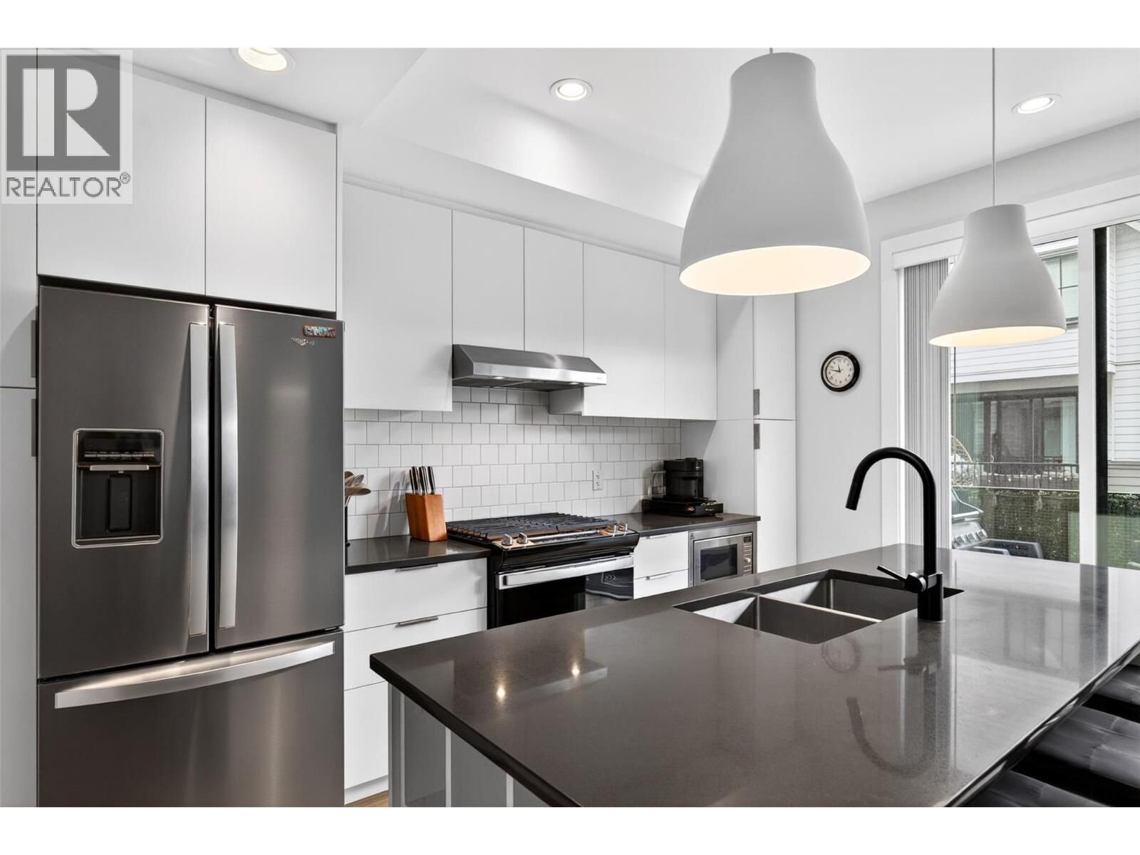 Property Photo:  307 Glen Park Drive 32  BC V1V 0H1 