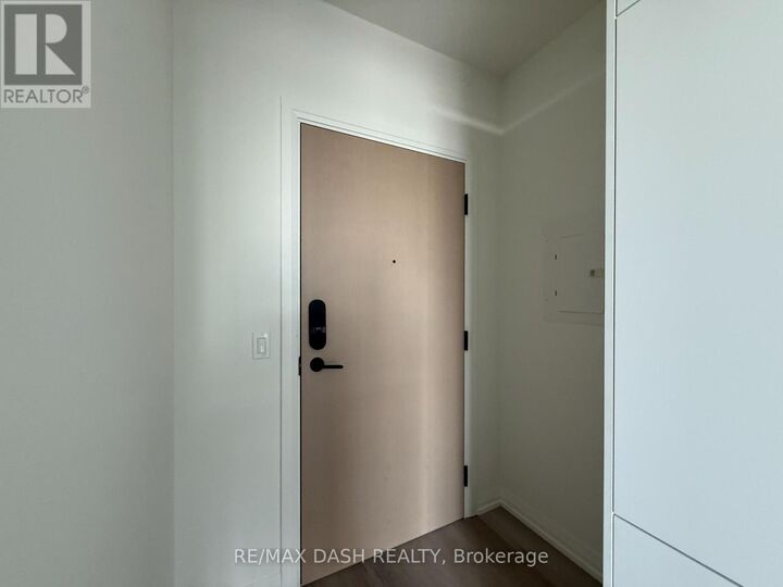 Property Photo: 280 Dundas Street 1901 ON M5T 1G2