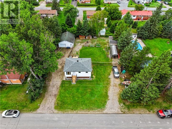 Property Photo:  3141 Maple Street  ON P3N 1E9 
