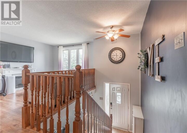 Property Photo:  3878 Macmillan Drive  ON P3N 1H9 