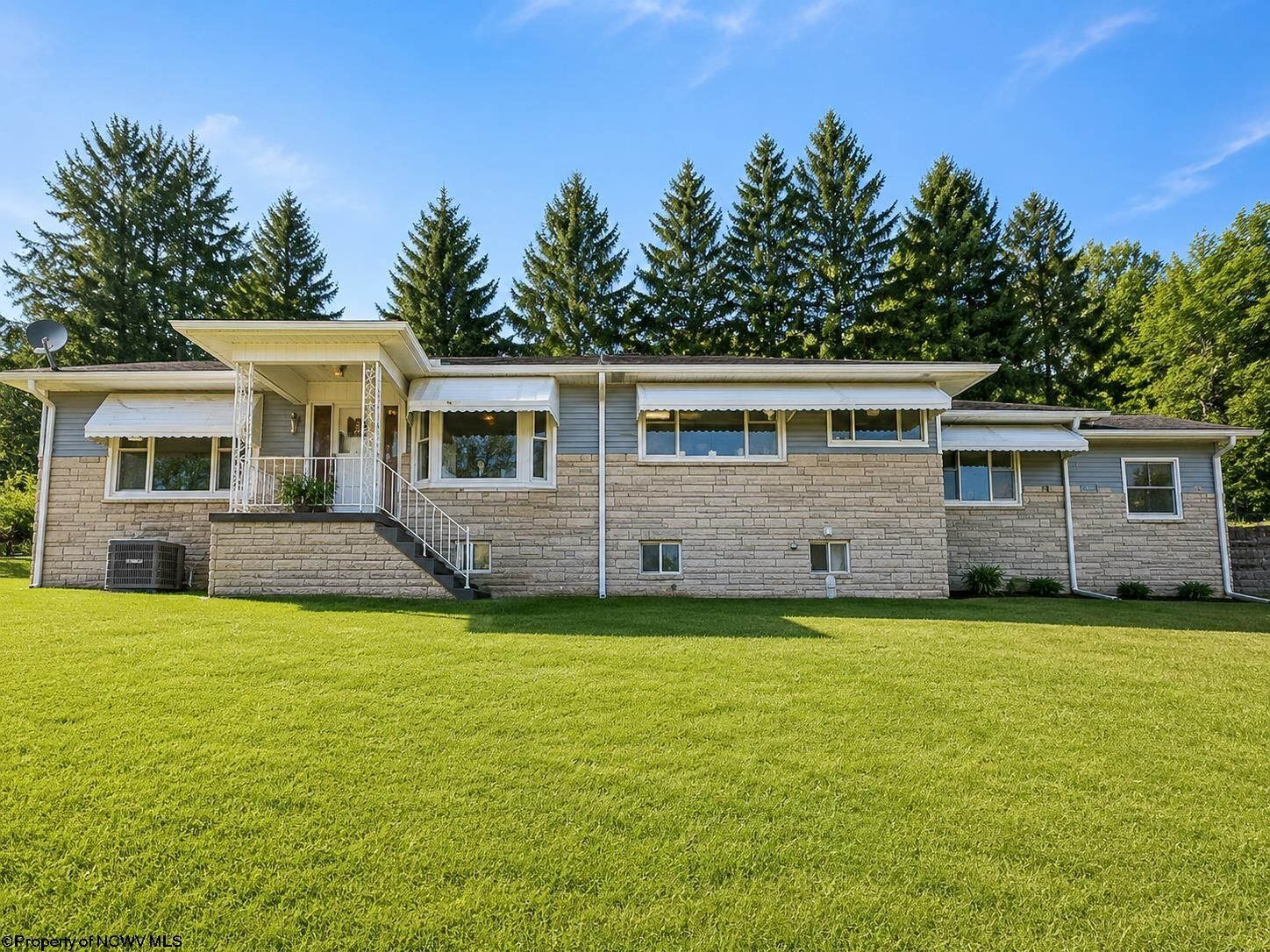 Property Photo:  1571 Pennsylvania Avenue  WV 26554 