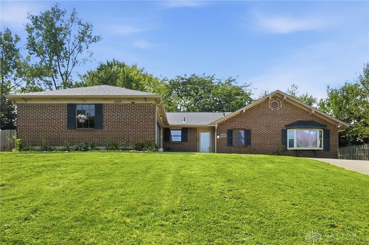 Property Photo: 1115 Crestwood Hills Drive OH 45377