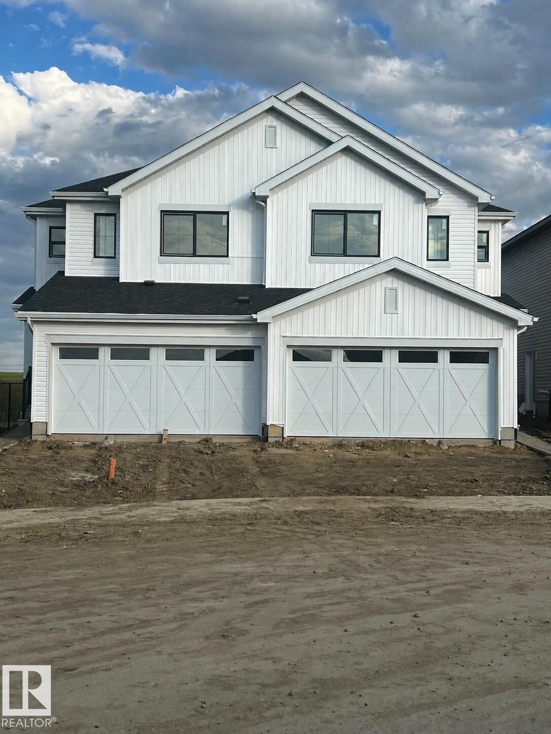 Property Photo:  1723 8 Street NW  AB T6T 2X9 