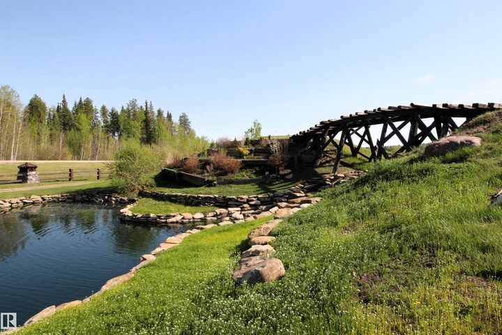 Property Photo:  53126 Rge Road 70  AB T0E 0W0 